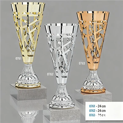 Pjesa më e madhe e trofeve plastike